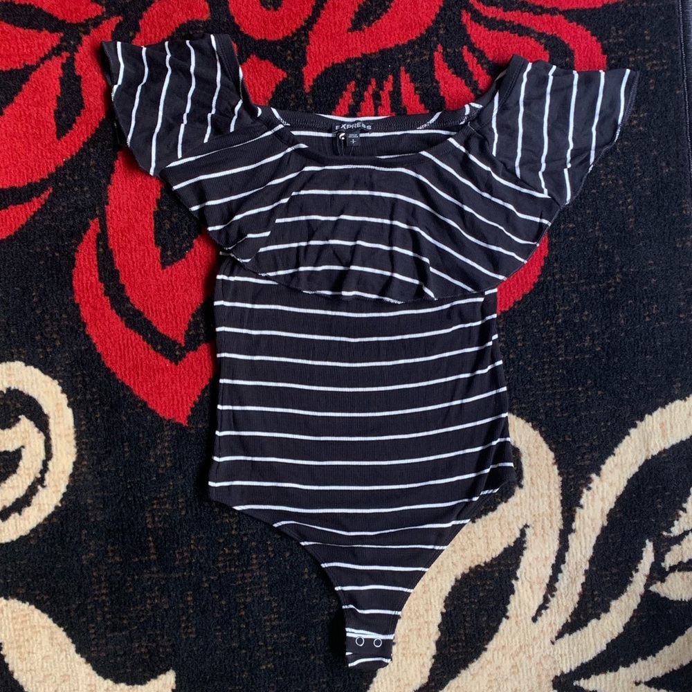 EXPRESS Bodysuit